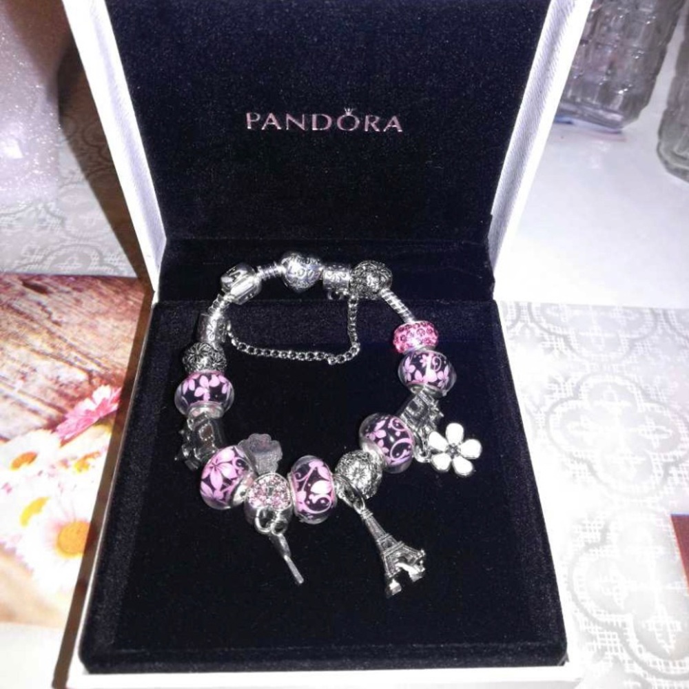 pandora bracelet